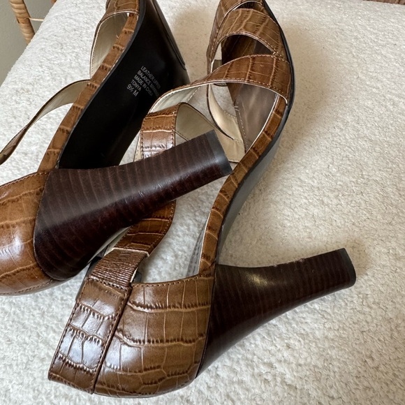 Alfani Croc-Embossed Brown Sandals - Picture 6 of 13
